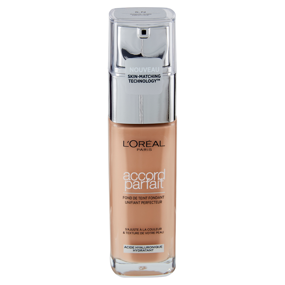 L'Oréal Paris Accord Parfait, Fondotinta Liquido con Acido Ialuronico, 5.N Sable/Sand, 30 ml (25531682)