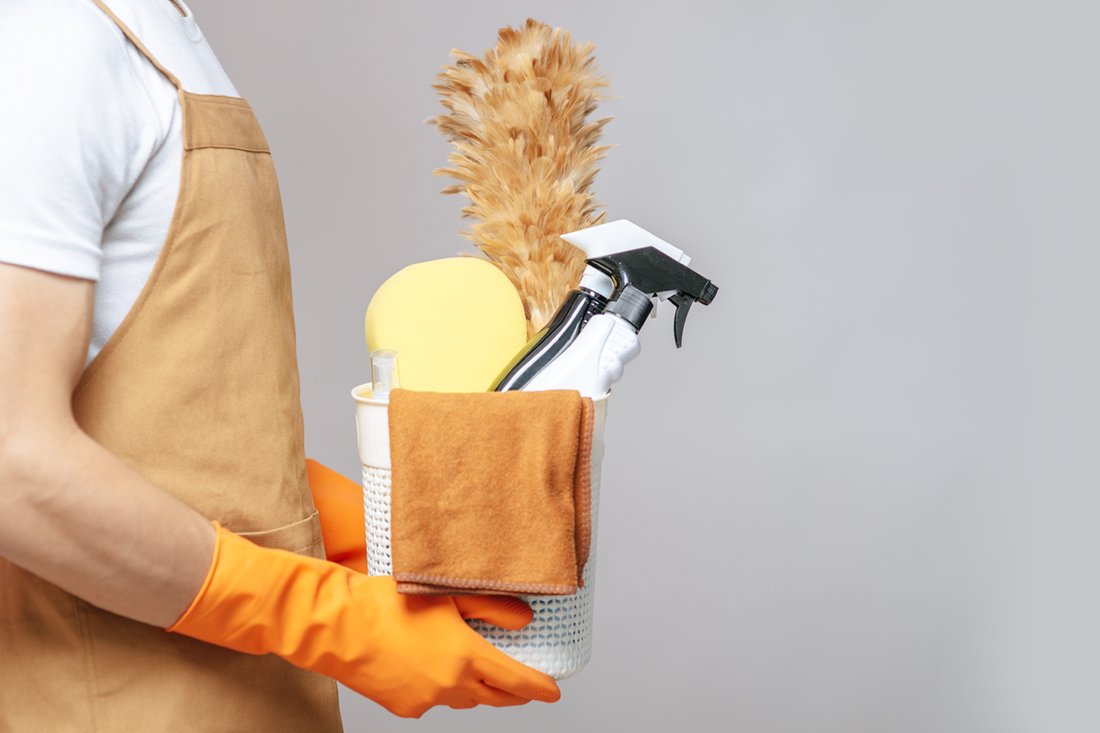 CAMBIO STAGIONE: PULIZIE D'AUTUNNO