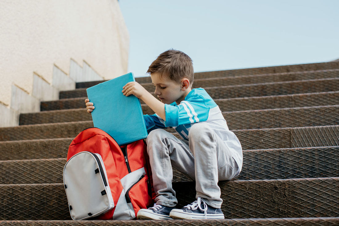 Cosa mettere dentro lo zaino per andare a scuola?
