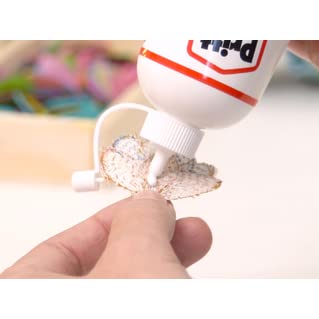 Pritt Colla Vinil Universale, Colla Vinilica, Adesivo Vinilico, Colla per Lavoretti e Fai da te, Indispensabile per Uso Scuola, Cartone, Sughero, Tela, Feltro e Carta da Parati, Colla da 100g (25582544)