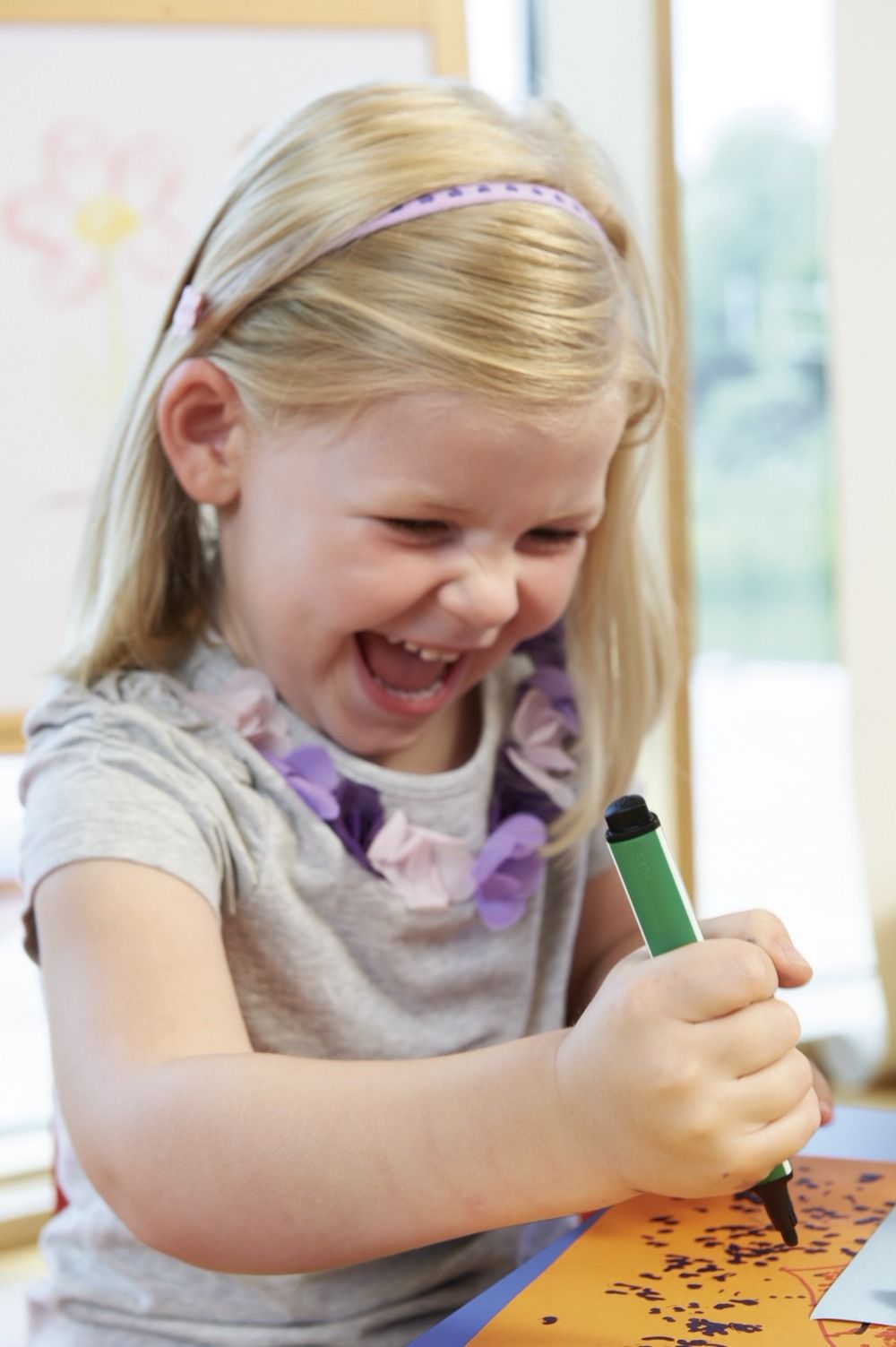 Pennarello triangolare con punta ammortizzata - STABILO Trio Scribbi - Astuccio da 8 - Colori assortiti (25577585)