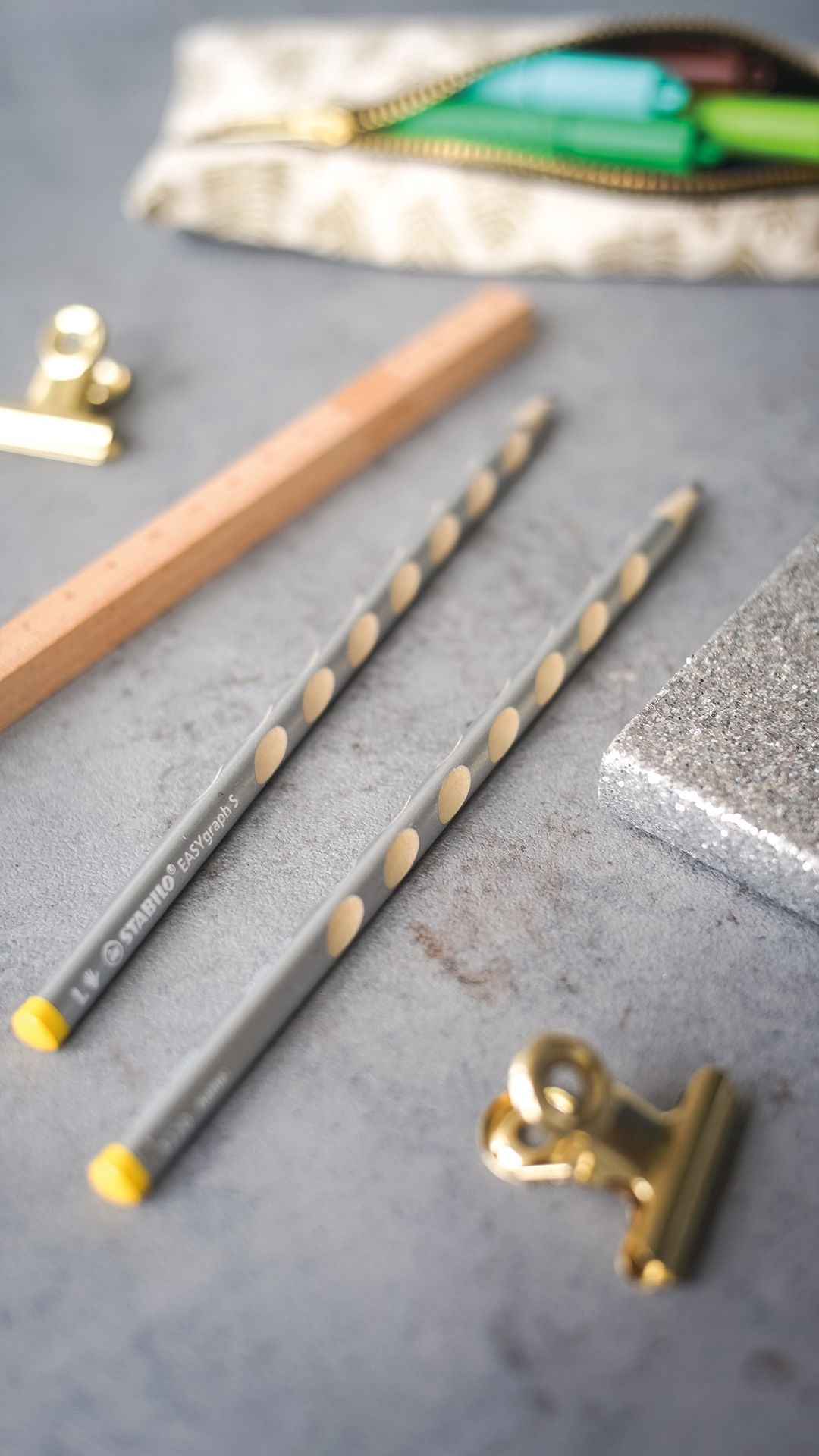 Matita Ergonomica triangolare - STABILO EASYgraph S Metallic per Mancini in Argento - Confezione da 6 - Gradazione HB
 (25545076)