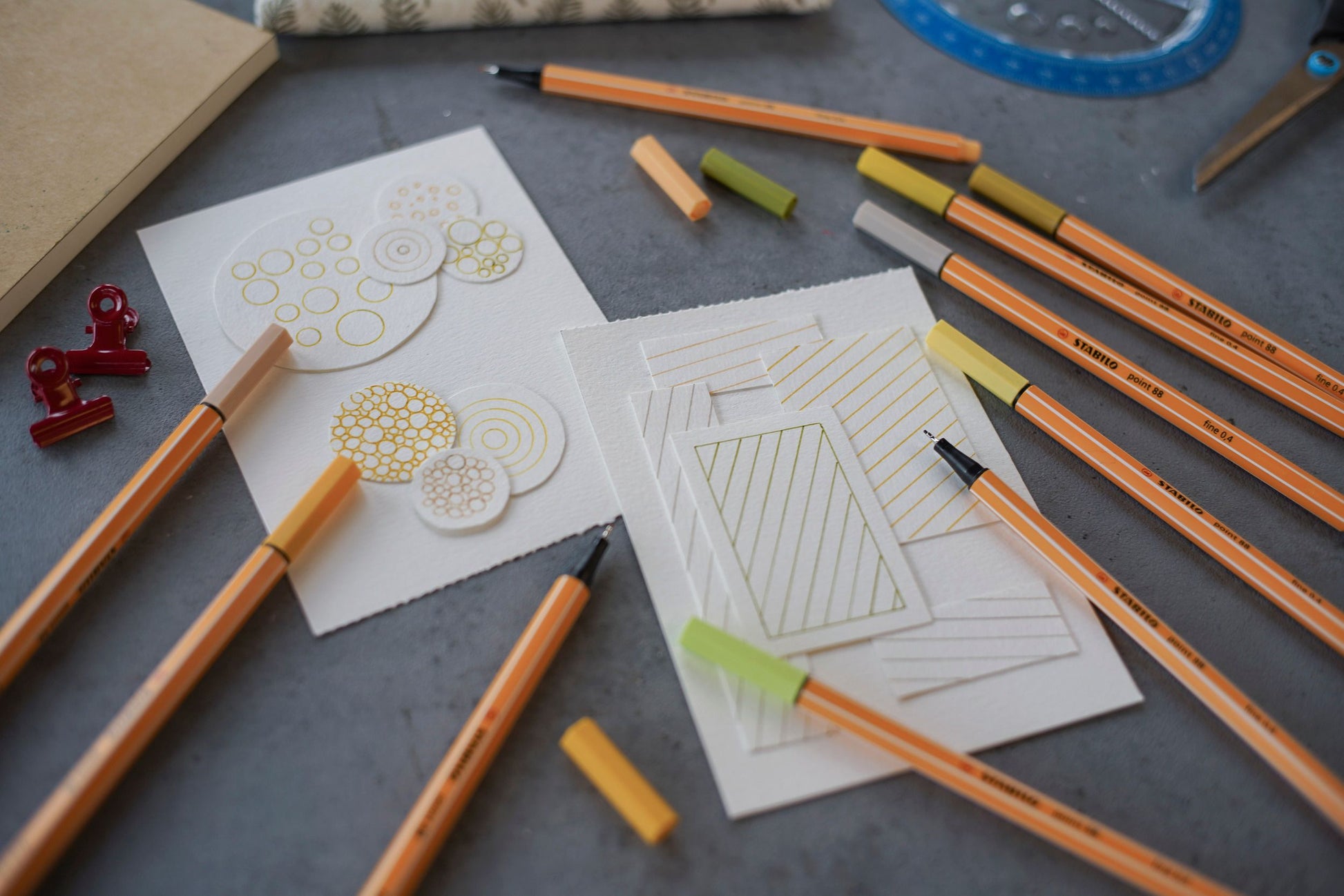 Creative Set STABILO ARTY - STABILO point 88 & Pen 68 - Astuccio da 24 - in colori Pastello assortiti - 11 fineliner point 88, 13 pennarelli Pen 68 (25524060)