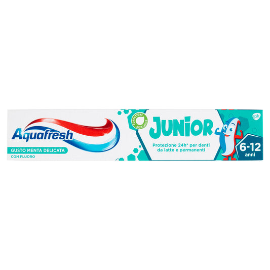 Aquafresh Junior Dentifricio Specifico per Bambini 6-12 anni con Fluoro Gusto Menta Delicata 75 ml