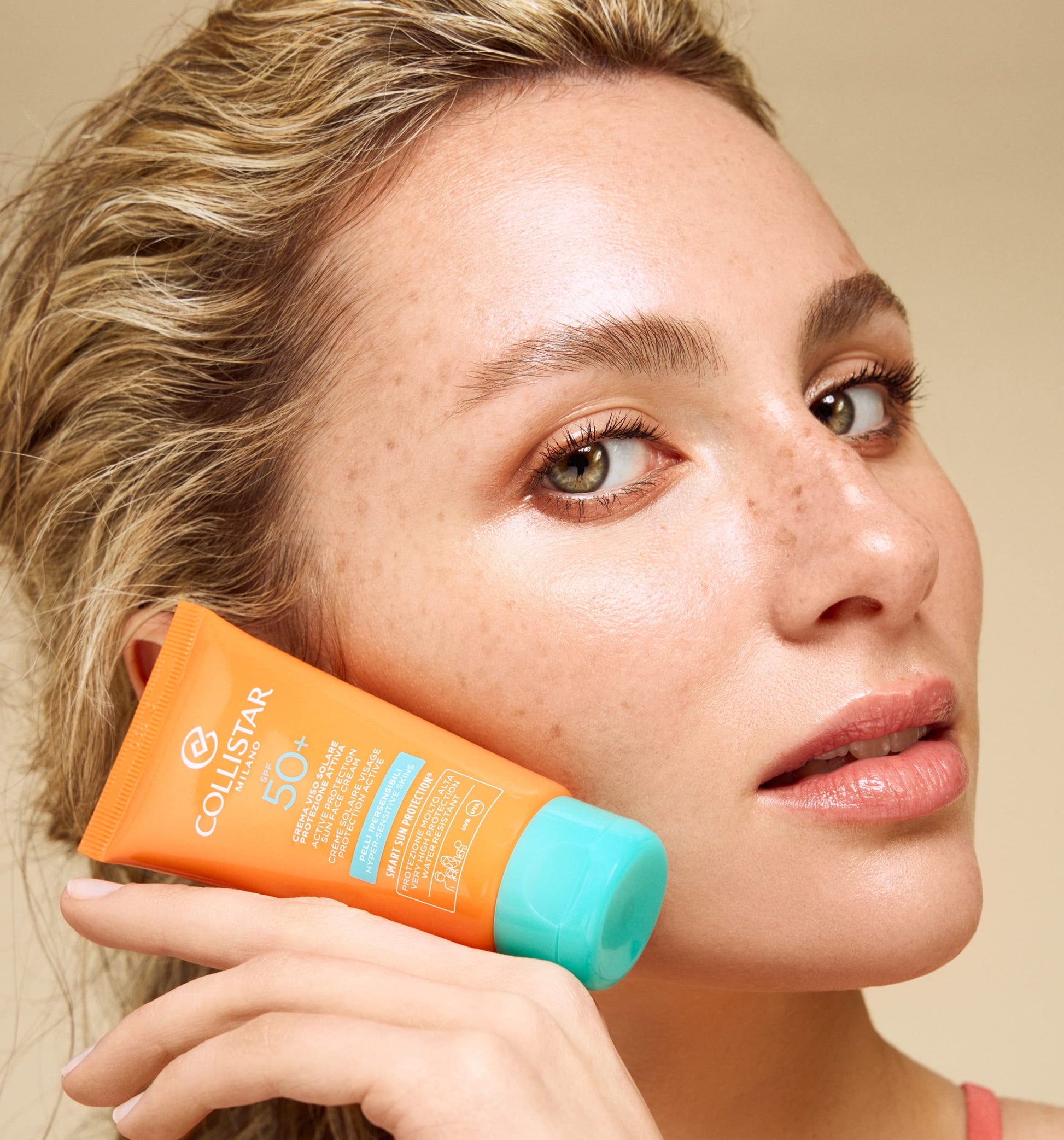 Collistar Crema Viso Solare Protezione Attiva SPF 50+, Prevenzione da rughe e macchie, Ottimo anche per seno, décolleté, mani (25523260)