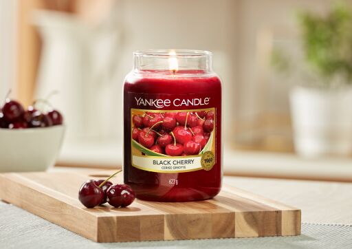 Yankee Candle - Giara Grande Black Cherry